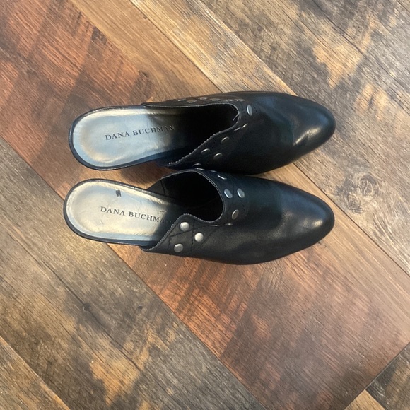 Dana Buchman heeled clogs size 7.5 - Picture 2 of 4